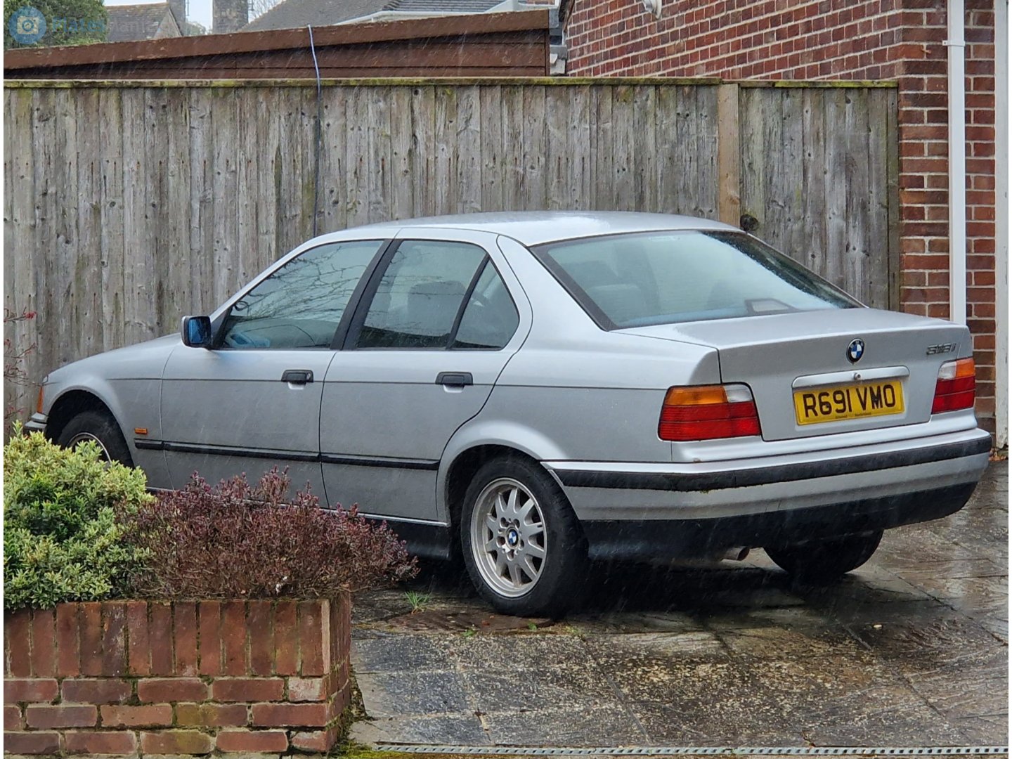 R691VMO, BMW 3 Series 3rd gen Sedan (E36), 1990–1998