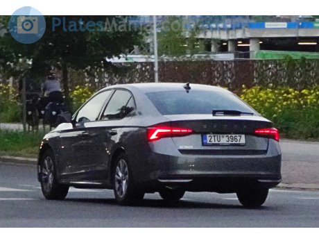 2TU 3967, Skoda Octavia