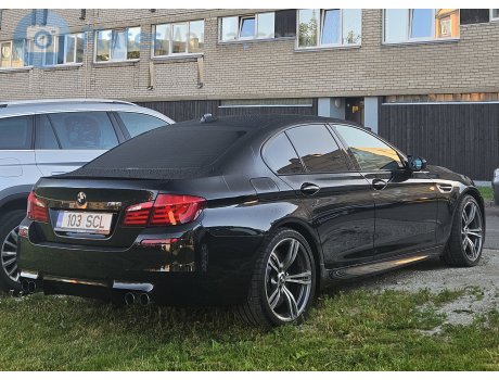 103 SCL, BMW M5
