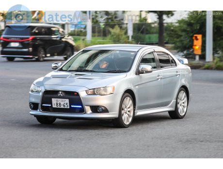 品川 303 さ 8865, Mitsubishi Galant Fortis