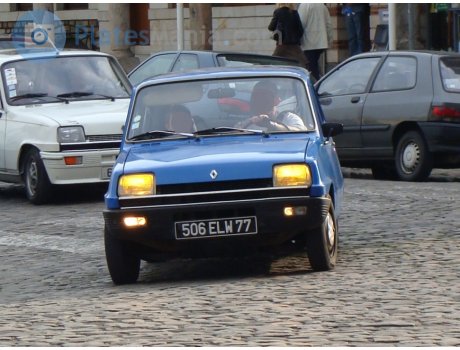 506 ELW 77, Renault 5