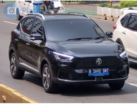 B 1692 SNT, MG ZS SUV