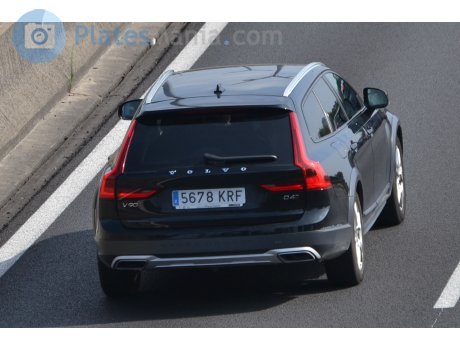5678 KRF, Volvo V90