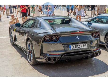 B 812 YAG, Ferrari 812