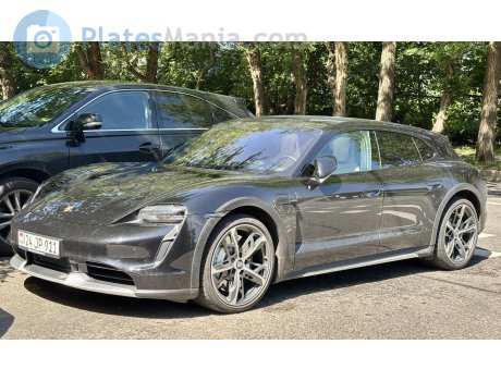 24 JP 911, Porsche Taycan