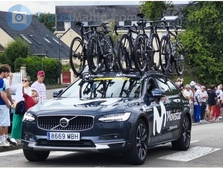 8669 MBH, Volvo V90