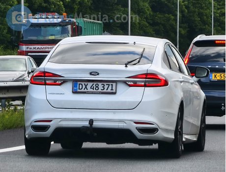 DX 48371, Ford Mondeo