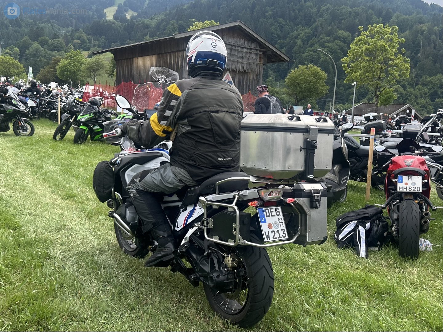 DEG W 213 (03/11), BMW R Series R1250GS, 2019–2023