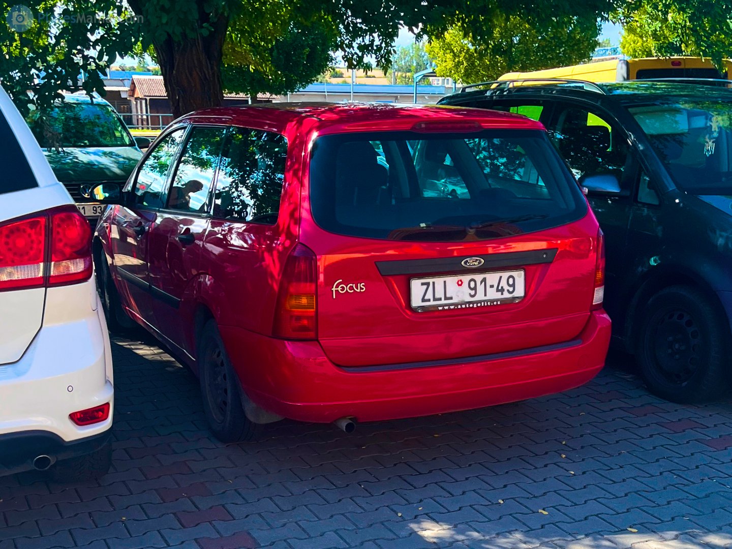 ZLL 91-49, Ford Focus 1st gen Turnier Wagon (DNW; C170), 1998–2005