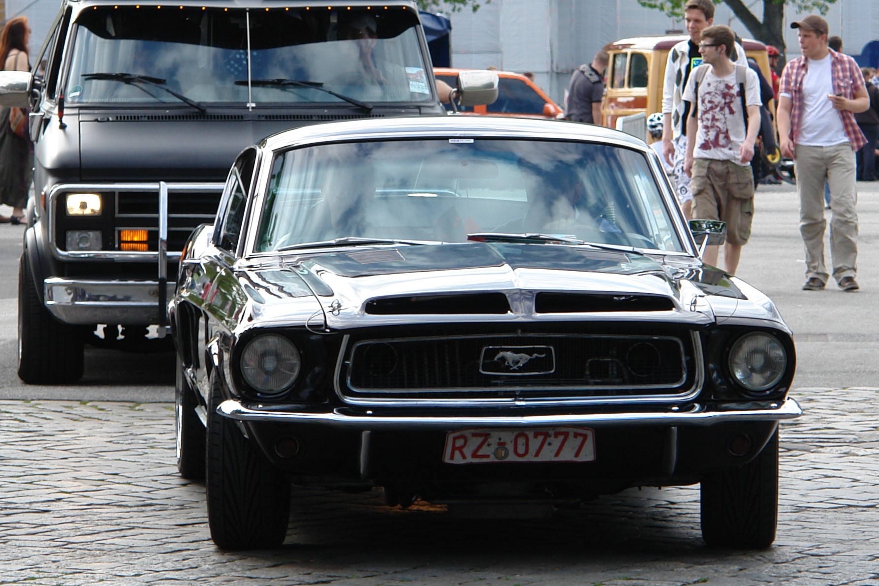 RZ 0777, Ford Mustang 1st gen 2-door Fastback (63), 1964–1970