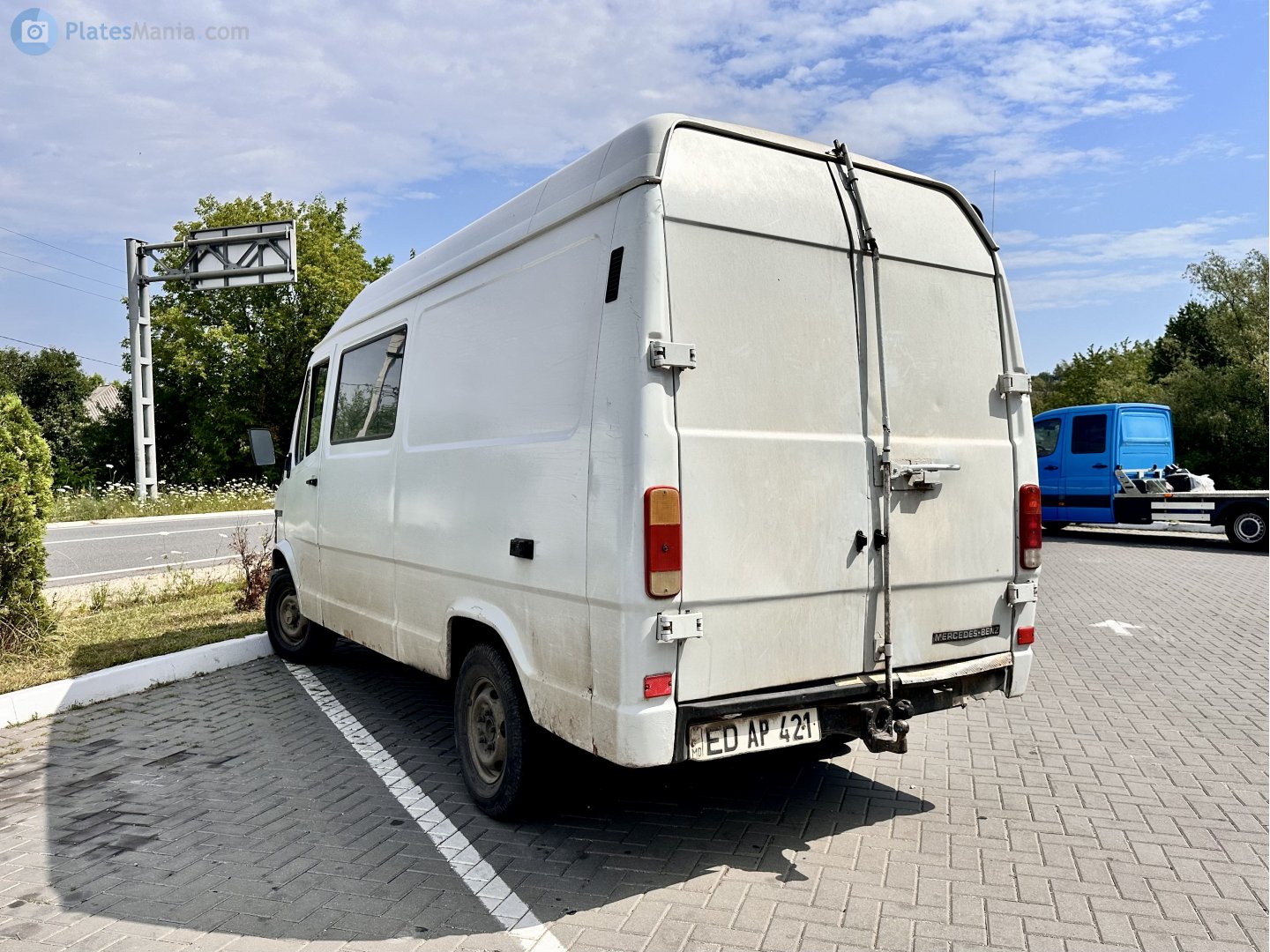 ED AP 421, Mercedes-Benz T1 1st gen (601/602/611), 1976–1996