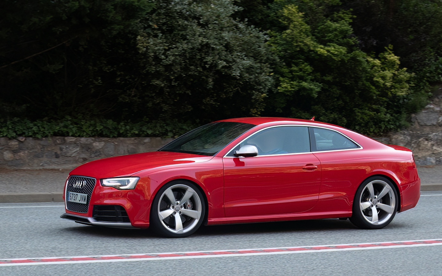 5737 JVM, Audi RS5 1st gen Coupé (B8/8T3), 2010–2012