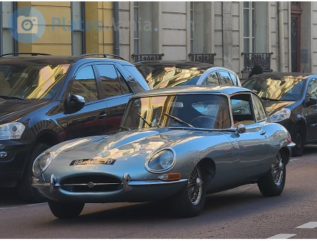 BB-595-TD, Jaguar E-Type