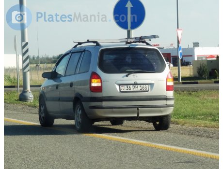 36 PM 168, Opel Zafira