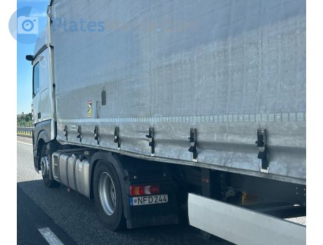 NFD 244, Mercedes-Benz Actros