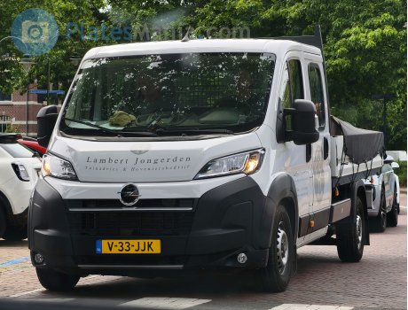V-33-JJK, Opel Movano