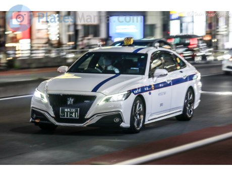 練馬 330 い 1141, Toyota Crown