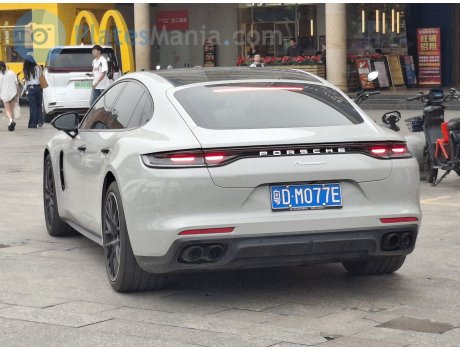 粤D·M077E, Porsche Panamera