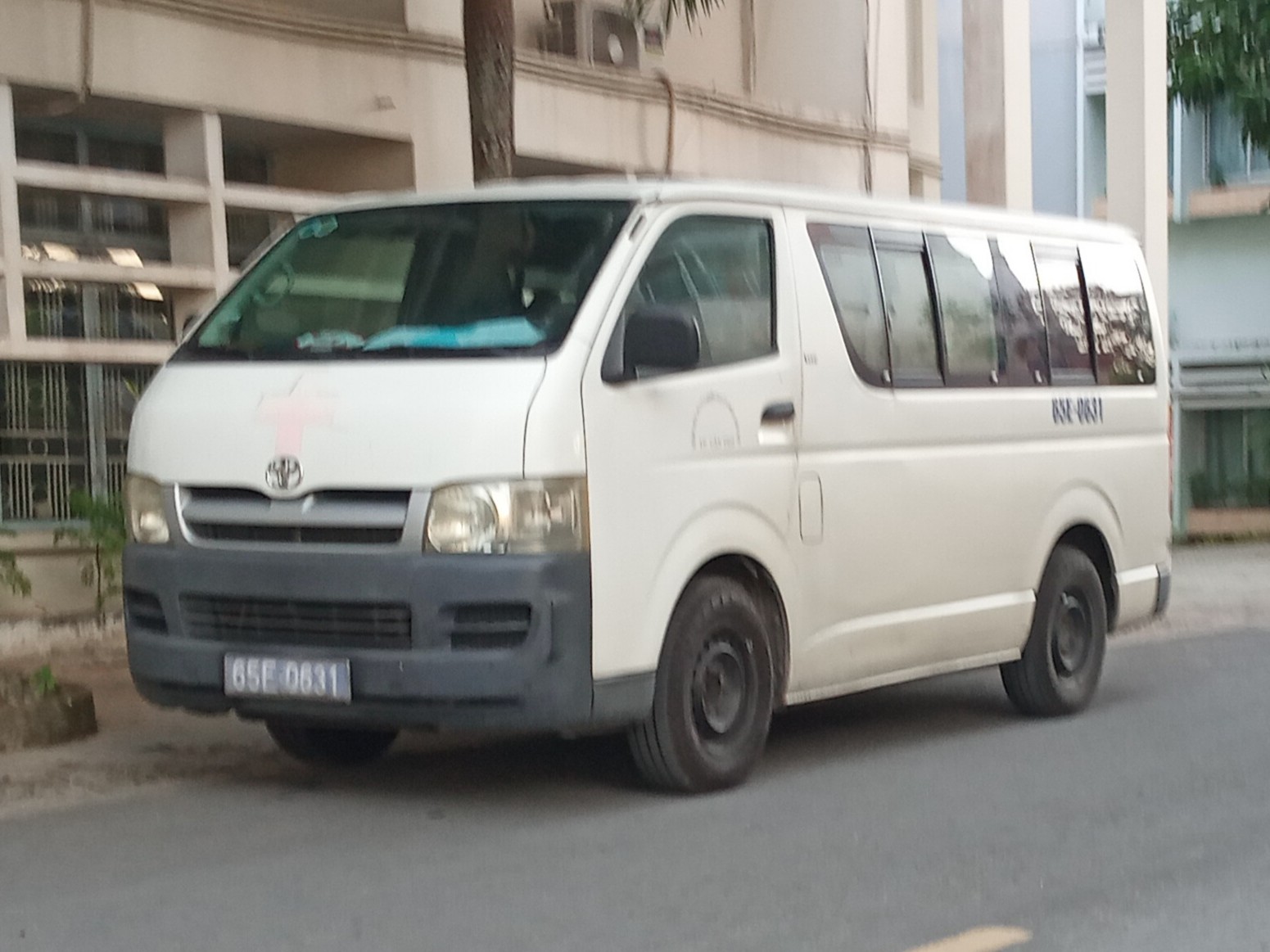 65E-0631, Toyota HiAce 5th gen Van (H200), 2004–