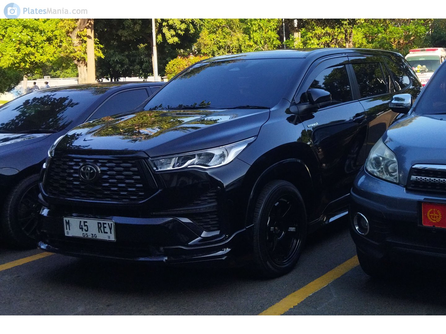 M 45 REY, Toyota Innova 3rd gen HyCross/Kijang Innova Zenix (AG10), 2022–