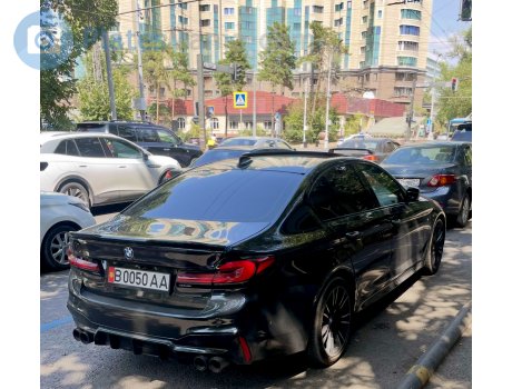 B 0050 AA, BMW M5