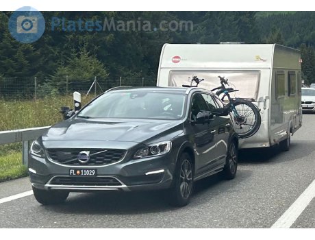 FL 11029, Volvo V60