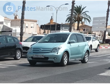 о990тр25, Toyota Ist