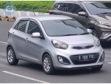 B 1929 FYG, Kia Picanto