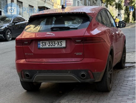 SX-333-XS, Jaguar E-Pace
