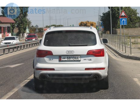 681044, Audi Q7