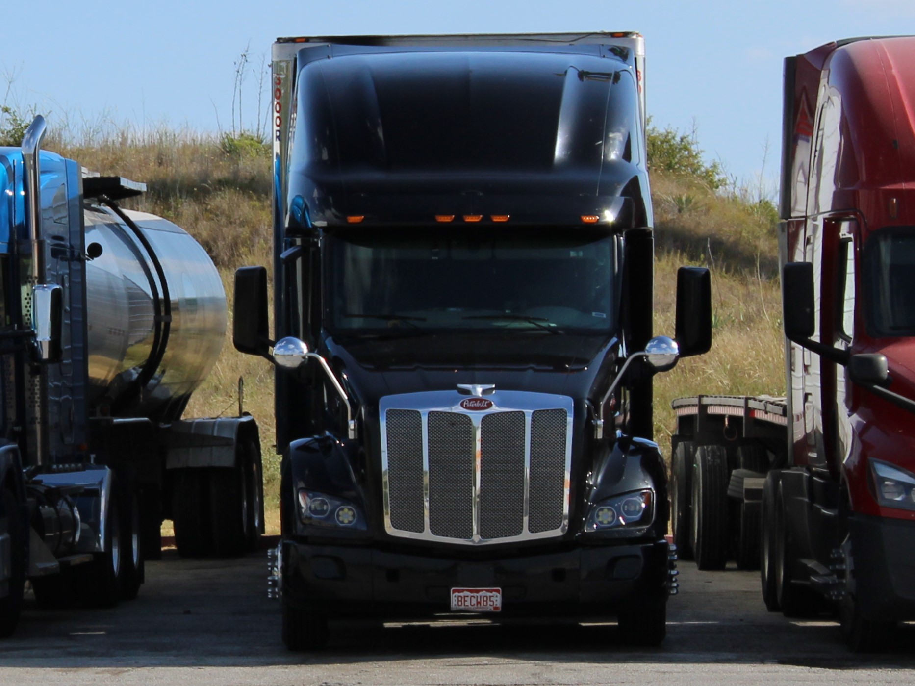 BECW85, Peterbilt 579 1st gen, 2012–2022