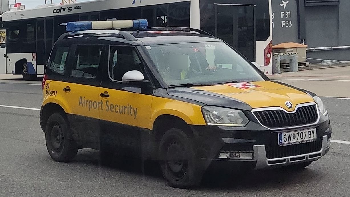 SW 707 BY, Skoda Yeti 1st gen (5L), facelift, 2013–2017