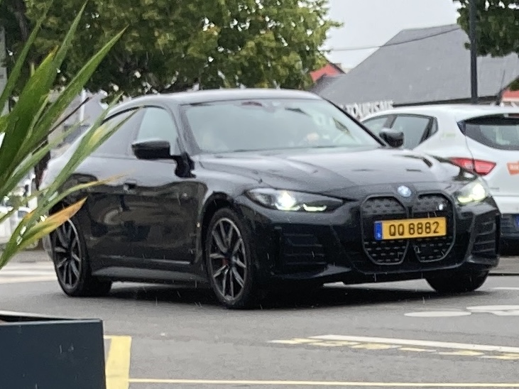 QQ 8882, BMW i4 1st gen (G26), 2021–