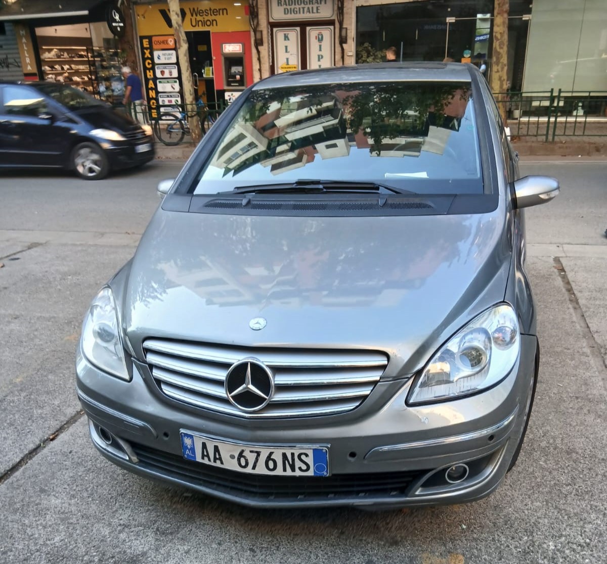 AA 676 NS, Mercedes-Benz B-Klasse 1st gen (W245), 2005–2011