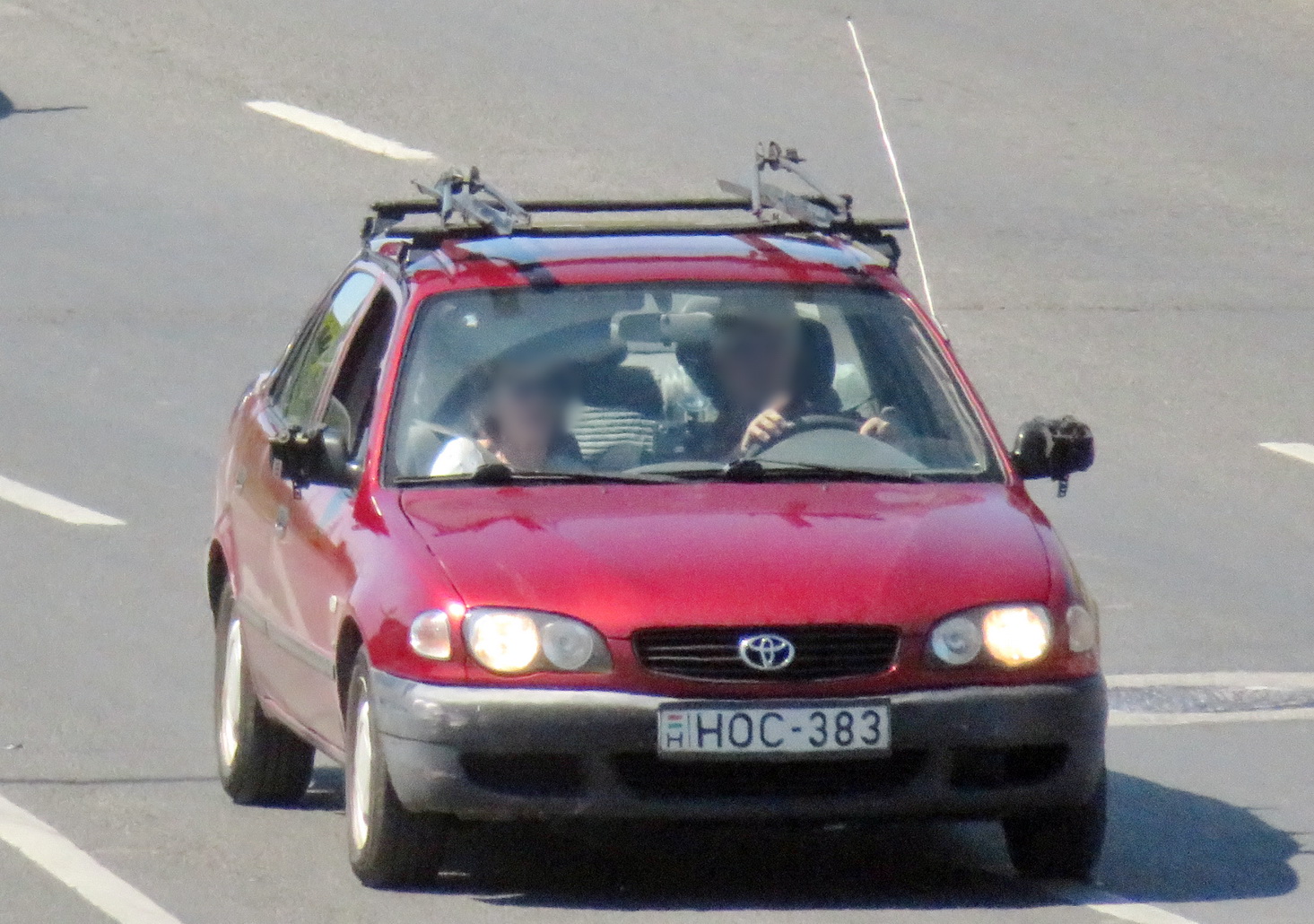 HOC-383, Toyota Corolla 8th gen Sedan (E110; Global-market), 1995–2002