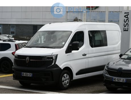 HE-024-CY, Renault Master