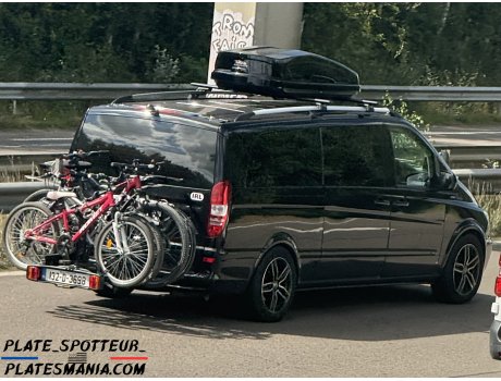 132-D-3698, Mercedes-Benz Viano