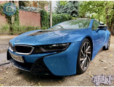700 HAS 02, BMW i8