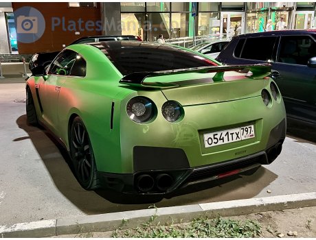 о541тх797, Nissan GT-R