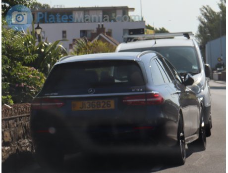 J136826, Mercedes-Benz E-Klasse