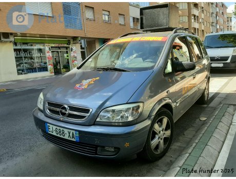 EJ-688-XA, Opel Zafira