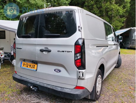 V-12-HJX, Ford Transit Custom