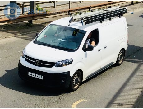 SA22 MXJ, Vauxhall Vivaro