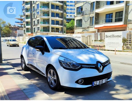 42 BID 12, Renault Clio