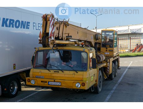 AA 242LM, Tatra 815