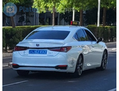 5262 KVZ, Lexus ES