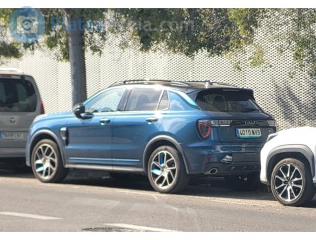 4010 MVB, Lynk & Co 01