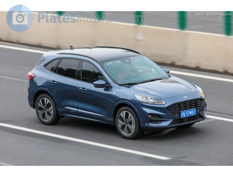 京N·59W81, Ford Escape