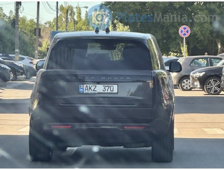 AKZ 370, Land Rover Range Rover