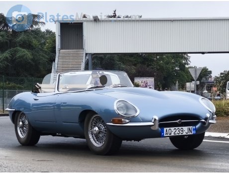 AQ-239-JN, Jaguar E-Type